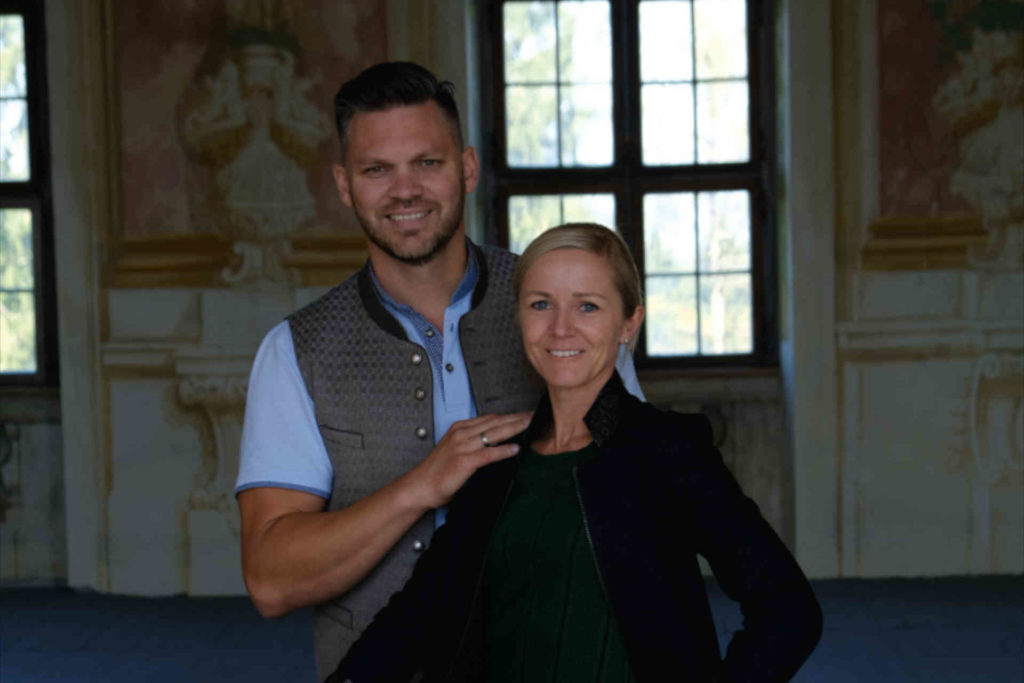 Die Schlossherren Manuel und Sandra Ungar. © Integer-Holding GmbH