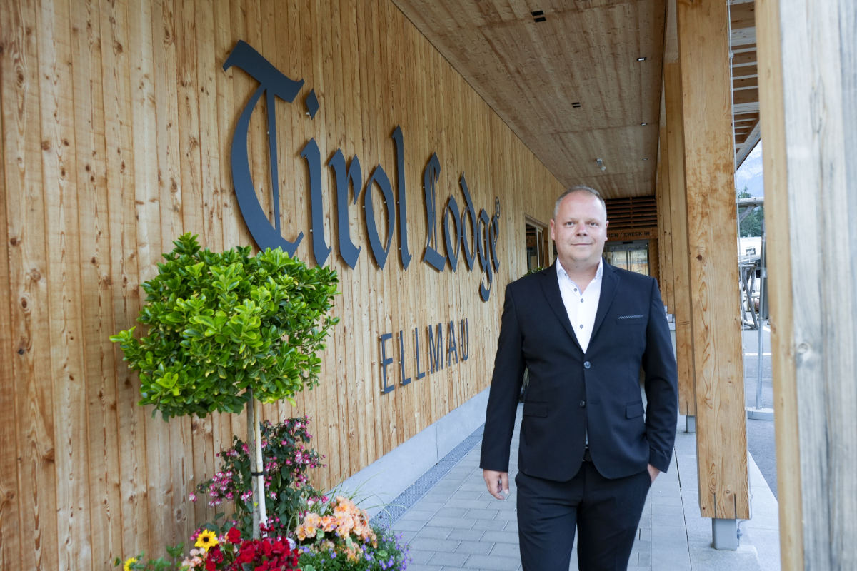 Maik Röbekamp, Hoteldirektor »Tirol Lodge« Ellmau © Roland Mühlanger