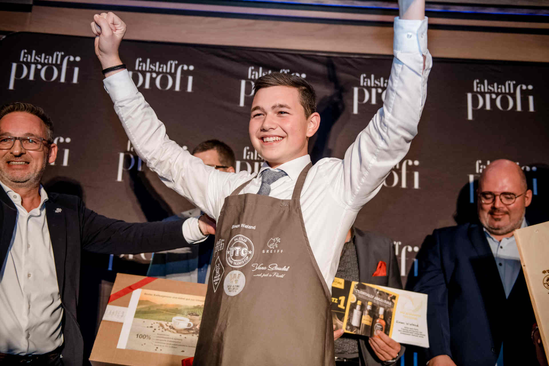 Wieland freut sich mit 16 Jahren über den Sieg.© Cornelia Leitgeb