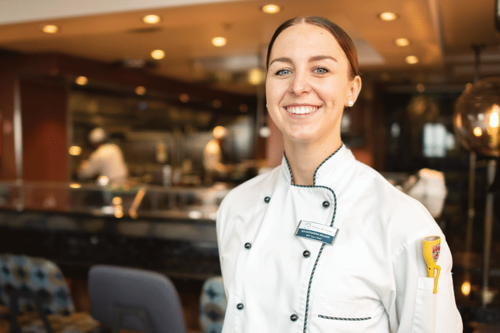 Lea Katharina Belloff: »Das Schiff ist mein zweites Zuhause und die Crew meine zweite Familie.« © sea chefs