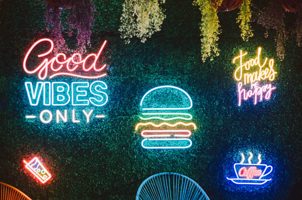 Good statt bad Vibes. © Shawnanggg / Unsplash