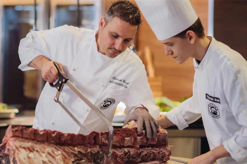 Gangl ist langjähriger Küchenchef des »Reiters Reserve«. © Jenni Koller