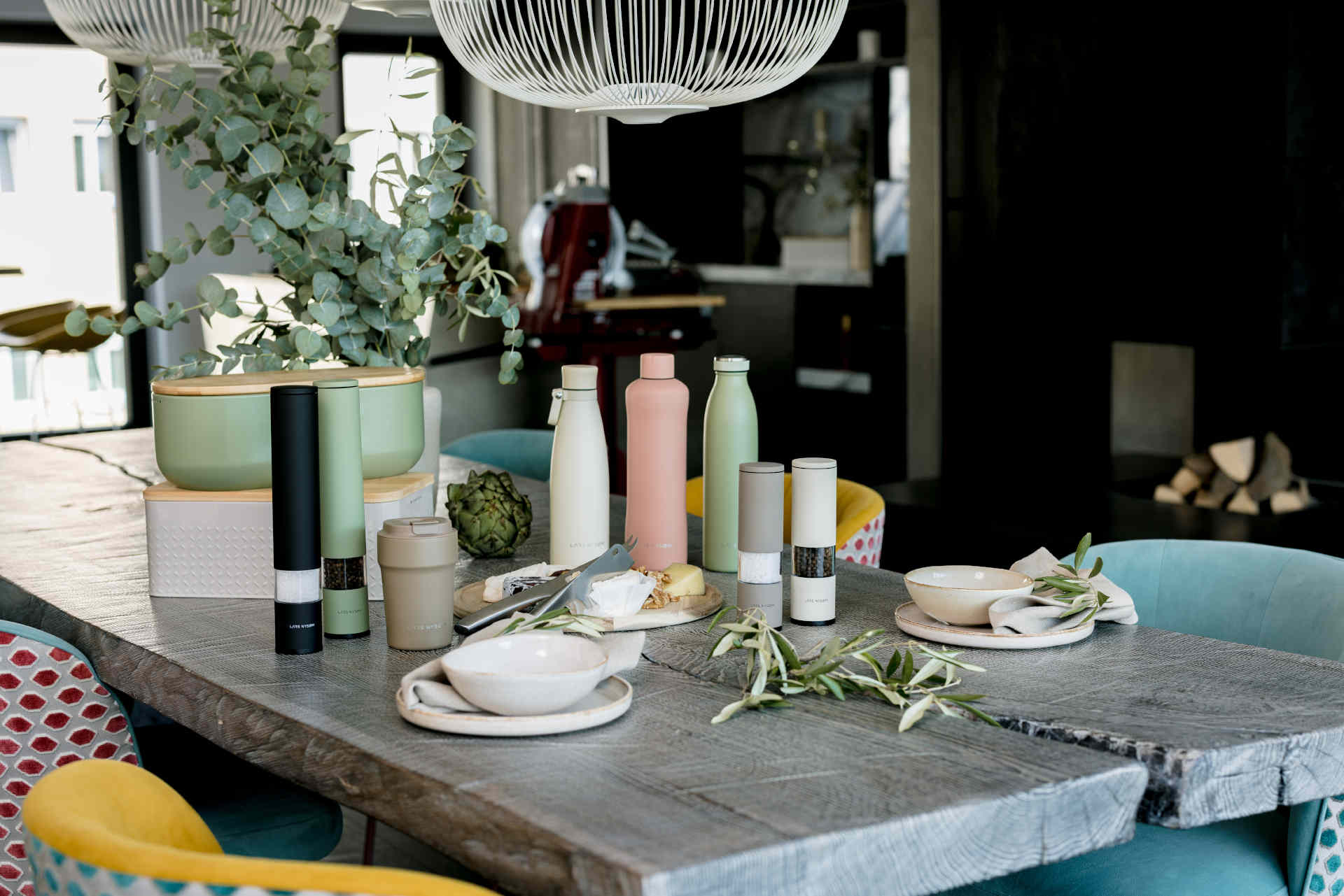 Die Produkte von Lars Nysøm sind in zwei Portfolios positioniert: »Home« und »Out of Home«. © Lars Nysøm