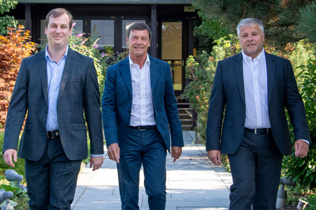 Die neue »Linsberg Asia«-Geschäftsführung: Stefan Nowatschka, Christian Loimayr und Robert Mahrhauser © Beigestellt
