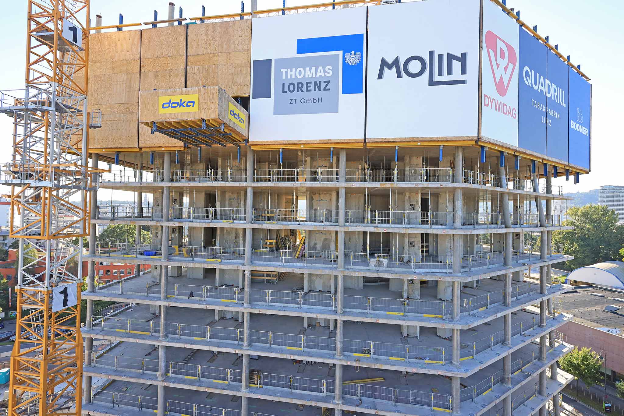 Der Rohbau wurde jetzt bis zum 9. Stockwerk fertiggestellt. © Gregor Hartl