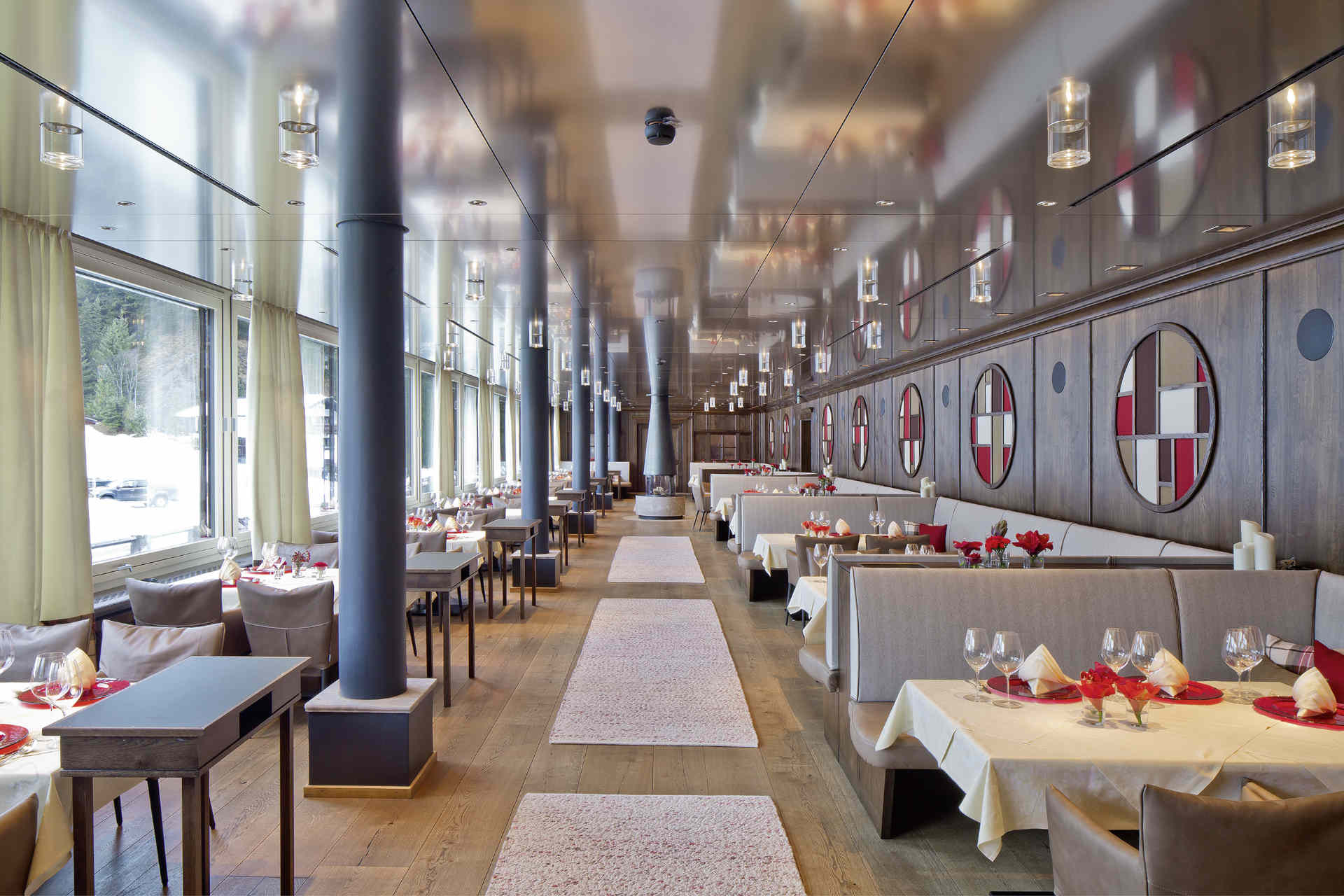 Das Panorama Restaurant im Romantik Hotel »Die Krone von Lech« © Christof Lackner