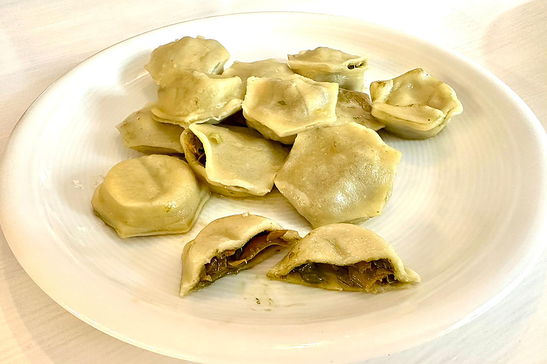 Tortelloni gefüllt mit Mikroalgen. © Universität Hohenheim/Lena Kopp