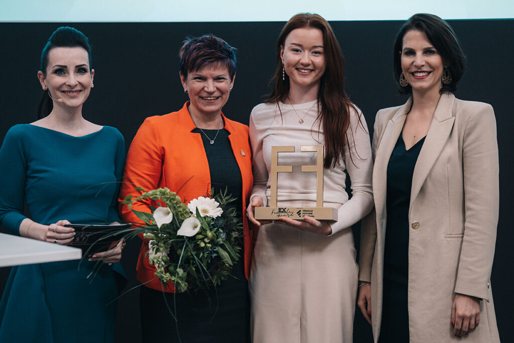 Alexandra Gorsche, Katharina Hauke, Viktoria Fahringer und Karoline Edtstadler © FRB Media/Christopher Blank