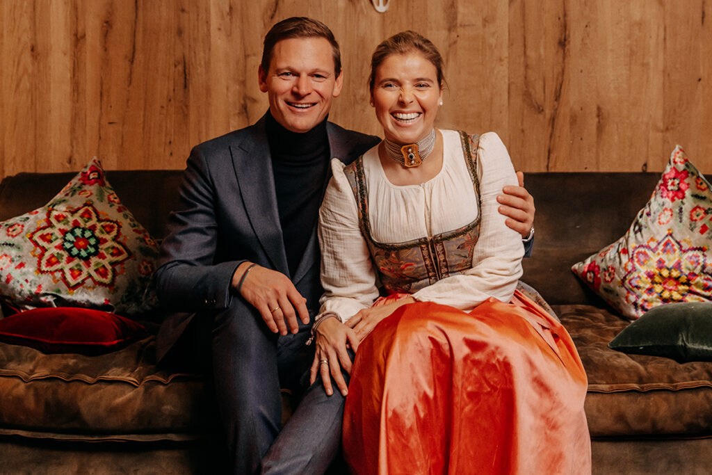 Die »Naturhotel Forsthofgut«-Chefs Christoph und Christina Schmuck © Patrick Langwallner