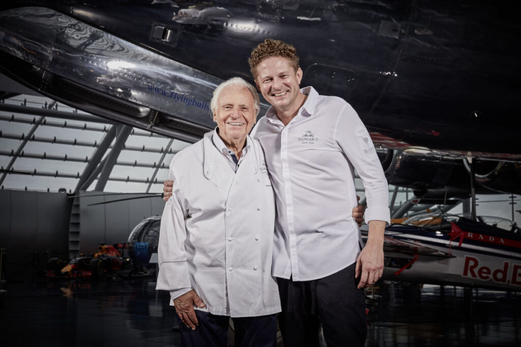 Eckart Witzigmann, Patron des »Ikarus«, und Executive Chef Martin Klein © Helge Kirchberger Photography