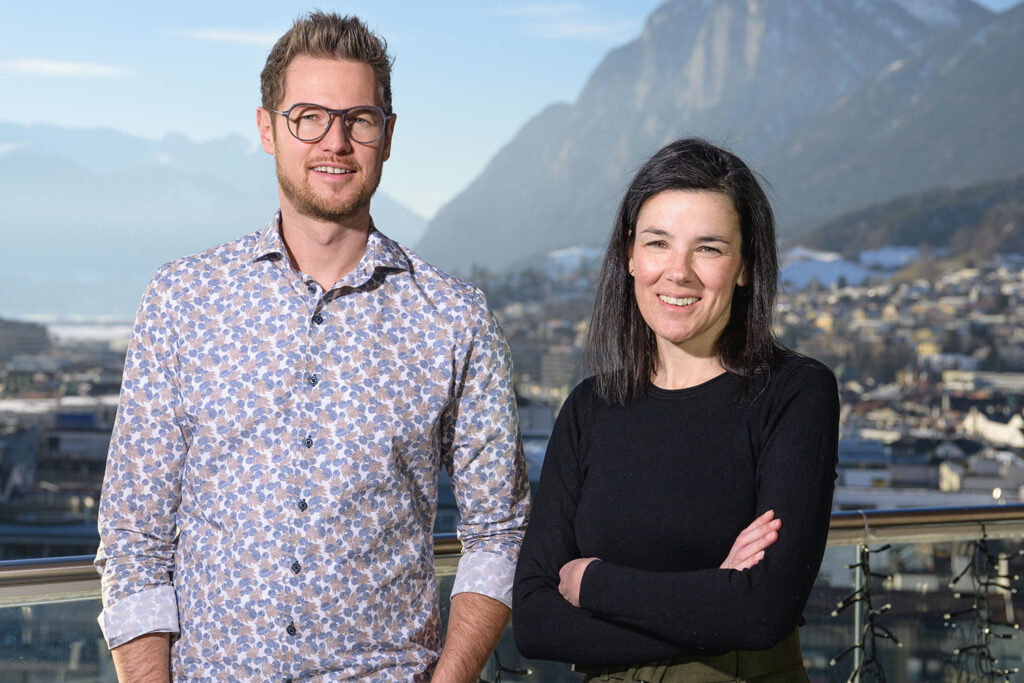 Benjamin Kneisl und Ingrid Schneider © Verband der Tiroler Tourismusverbände/Oss