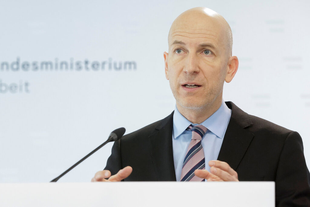 Arbeitsminister Martin Kocher © BKA/Andy Wenzel