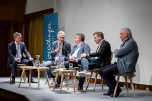 Podiumsdiskussion: Tarek Leitner, Thomas Reisenzahn, Markus Gratzer, Florian Zellmann und Erich Falkensteiner © Florian Lechner/Prodinger Tourismusberatung