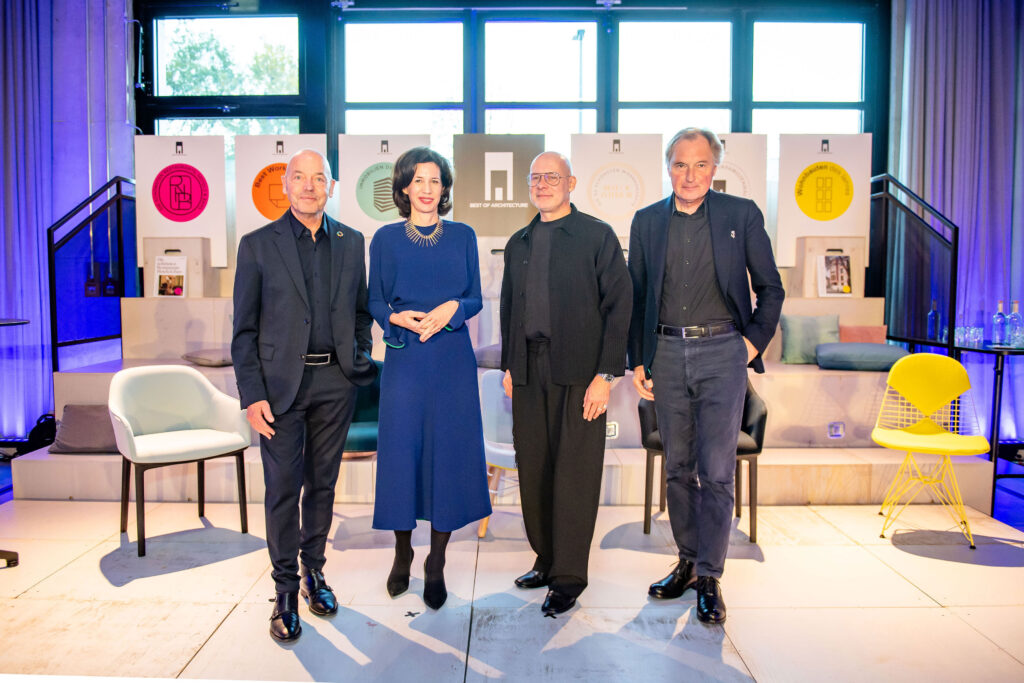Die Jury des anspruchsvollen Wettbewerbs.