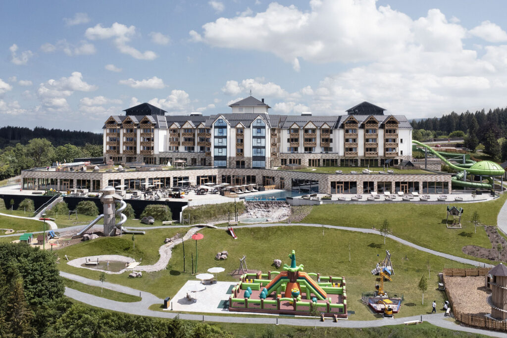 Das »Familux Resort The Grand Green« © Familux Resorts/Daniela Jakob