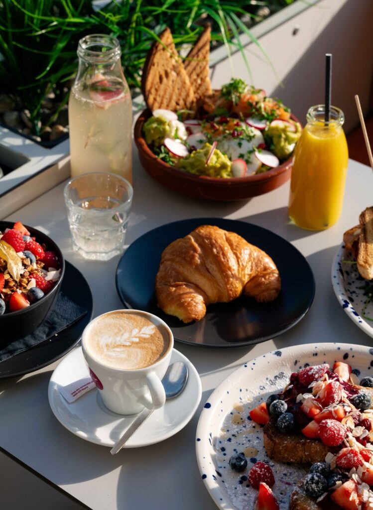 Frühstück im »Muse« am Donaukanal