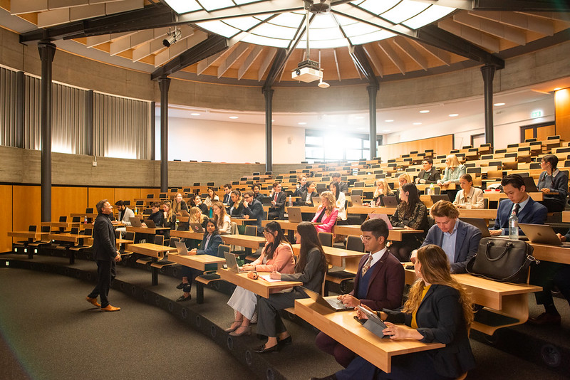 EHL Hospitality Business School - Falstaff PROFI