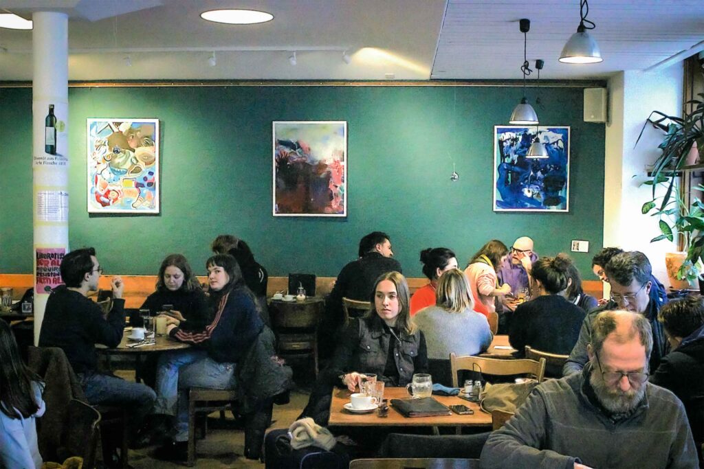 Café Zehringer - Kinofilm Ohne Chefs - Falstaff PROFI