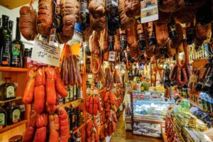 Lokaler Supermarkt Comado Santo Domingo - Falstaff PROFI