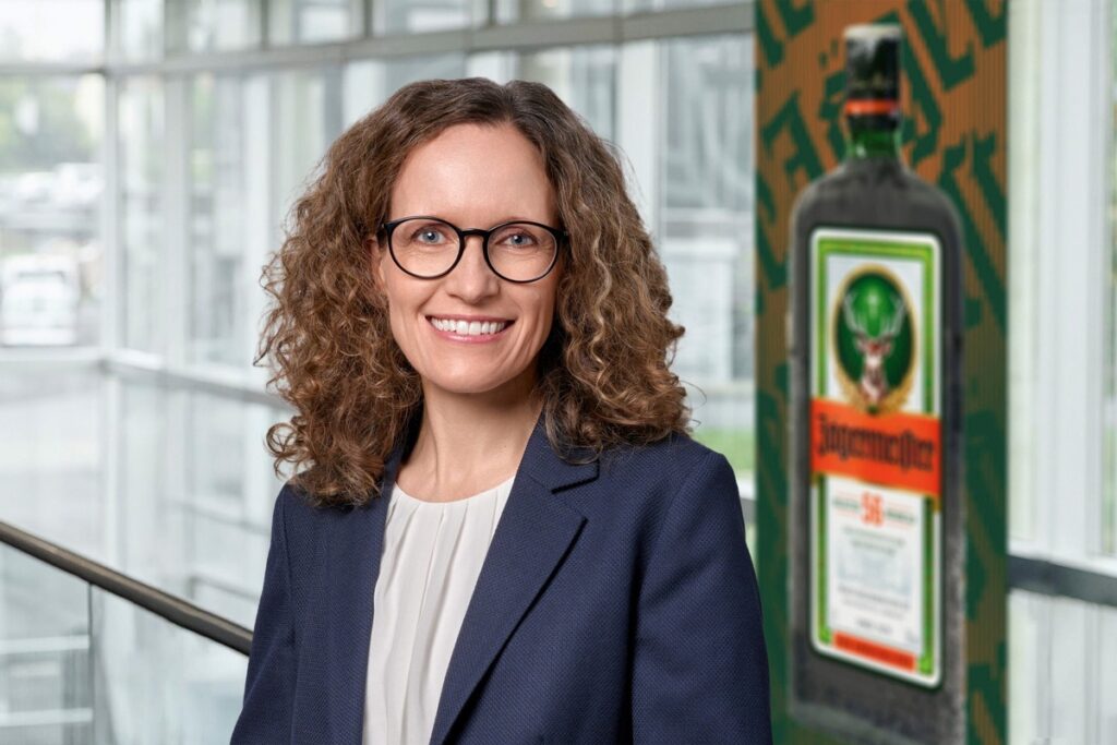 Carmen Schmidt Jägermeister - Falstaff PROFI