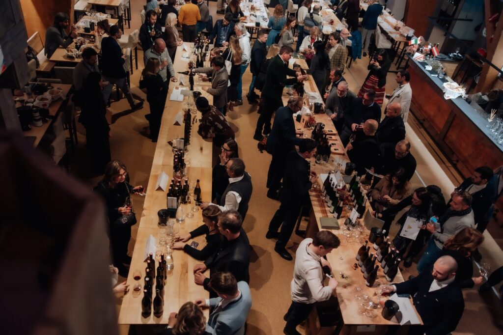 Austrian Wine Tasting Cortina - Falstaff PROFI
