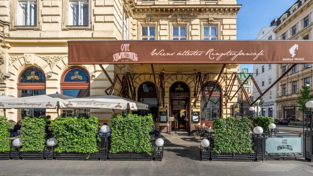 Café Schwarzenberg Torte Jubiläum - Falstaff PROFI